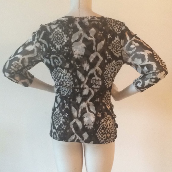 INC V-neck fitted top - Picture 4 of 8